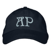 MONOGRAMME CASQUETTES (Devant)