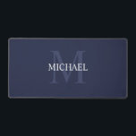 Monogramme classique personnalisé et nom<br><div class="desc">Monogramme personnalisé et cadeau de nom caractéristiques personnalisées nom en blanc et monogramme en bleu marine clair comme arrière - plan, dans le style de police serif classique, sur arrière - plan bleu marine.</div>
