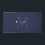 Monogramme classique personnalisé et nom<br><div class="desc">Monogramme personnalisé et cadeau de nom caractéristiques personnalisées nom en blanc et monogramme en bleu marine clair comme arrière - plan,  dans le style de police serif classique,  sur arrière - plan bleu marine.</div>