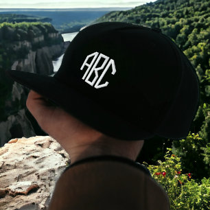 Monogramme de Casquette brodé blanc sur Casquette
