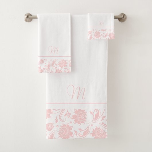 monogramme de damas vintages rose pastel et blanc (En situation)