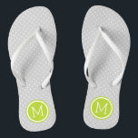 Monogramme de points minuscules gris et verts<br><div class="desc">sandales à tongs imprimées sur mesure avec un motif à pois mignon et votre monogramme ou autre texte personnalisé dans un cadre circulaire. Cliquez sur Customiser pour modifier les polices de texte et les couleurs ou ajouter vos propres images pour créer un design unique et unique !</div>