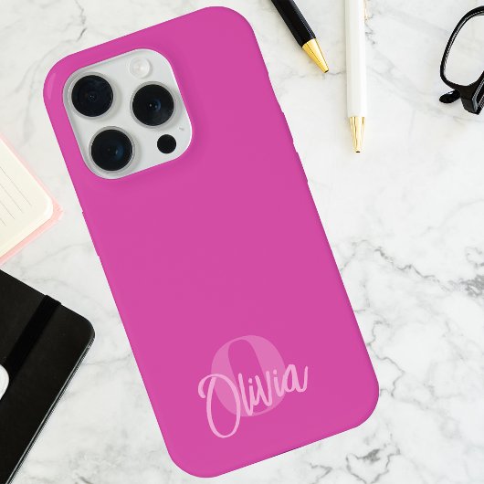Monogramme de style chic en monochrome rose