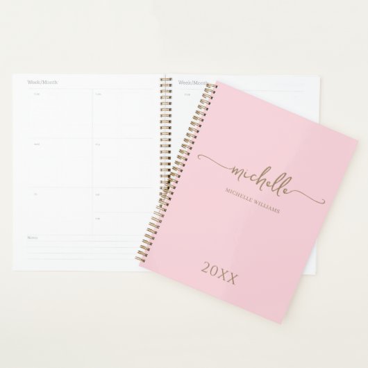 Monogramme de style moderne rose or script 2023 (Devant avec enveloppe)