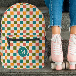 Monogramme de tableau de contrôle rétro mignon Mul<br><div class="desc">Ce sac à dos personnalisé amusant et élégant dispose d'un motif en damier dans les tons rétro jaune doré, turquoise, vert olive, orange melon et crème. Un modèle de texte initial monogramme est inclus - utilisez-le pour personnaliser votre sac à dos ou le retirer et le cercle, si vous ne...</div>