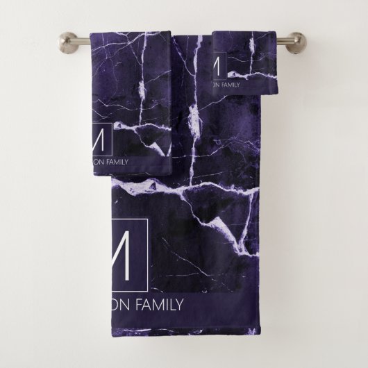 Monogramme en marbre simple violet et blanc ID672 (En situation)