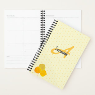 Monogramme et Aspen Feuille Polka Dot Motif Person