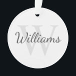 Monogramme et nom personnalisés<br><div class="desc">Monogramme personnalisé et cadeau de nom caractéristiques personnalisées nom dans le style de police de script gris et monogramme dans le style de police de serif gris clair comme arrière - plan,  sur arrière - plan blanc. Idéal pour des vacances,  des réunions de famille et des occasions spéciales.</div>