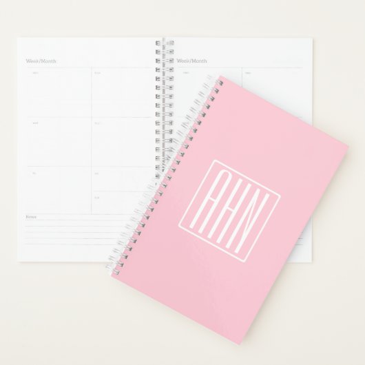 Monogramme initial | Blanc sur rose clair (Devant avec enveloppe)