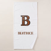 Monogramme Initial en Cuir Outilé Occidental B (Serviette de bain)