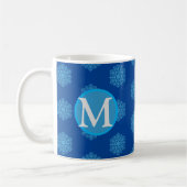 Monogramme initial "M" Blue Snowflakes Coffee Mug (Gauche)