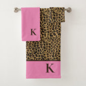 Monogramme Jaguar à la mode (En situation)