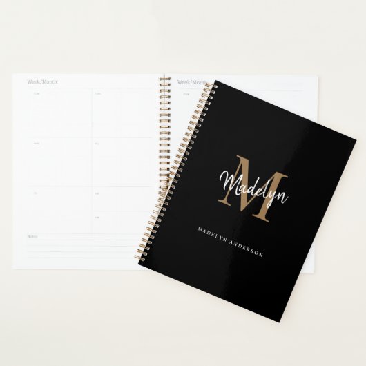 Monogramme moderne Black Gold Elegant Nom de scrip (Devant avec enveloppe)