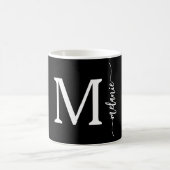 Monogramme moderne main Lettré Mug noir blanc (Centre)