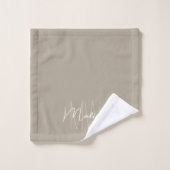 Monogramme moderne Nom Script Beige (Gant de toilette)
