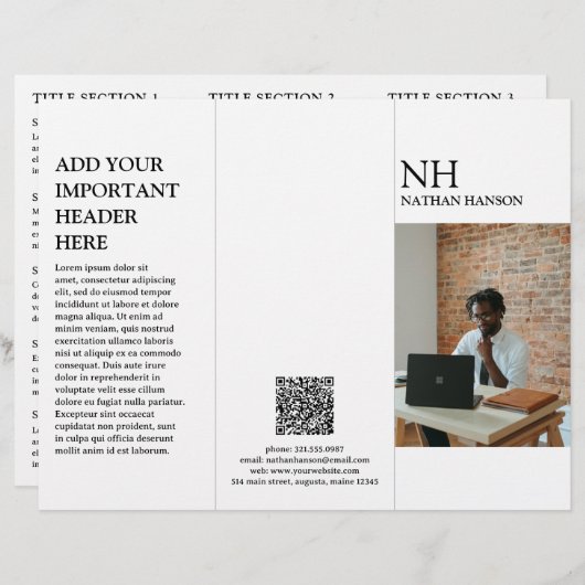 Monogramme noir et blanc simple Brochure moderne (Devant / Derrière)