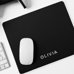Monogramme noir et nom personnalisé | Élégant<br><div class="desc">Ajoutez une touche d'élégance et de sophistication à vos éléments de base de tous les jours avec ce monogramme noir personnalisable. Doté d'un arrière - plan noir élégant et d'un nom personnalisé, ce design est parfait pour une variété de produits, y compris des tasses, des tumeurs, des tapis de yoga,...</div>