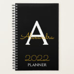 Monogramme noir or 2022 Élégant<br><div class="desc">2022 Gold Black Monogram Nom et Initiale Spiral Carnet Planner. Cela rend le cadeau parfait pour 16 ans, mariage, douche nuptiale, anniversaire, baby shower ou bachelorette pour quelqu'un qui aime le luxe glam et les styles chic.</div>