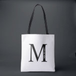 Monogramme personnalisé et Sac fourre-tout de nom<br><div class="desc">Monogramme personnalisé et cadeau de nom caractéristiques monogramme personnalisé et nom dans le style de police serif classique. Parfait pour les mariages,  les vacances,  les réunions de famille et pour toutes les occasions spéciales.</div>