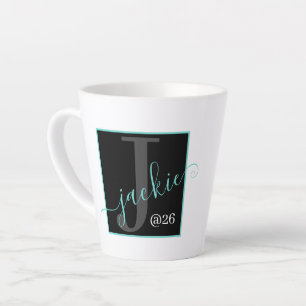Monogramme personnalisé Nom du script Latte Mug