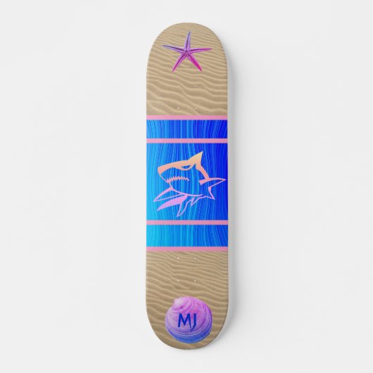 Monogramme Plage Shark Seashell Skateboard (Devant)