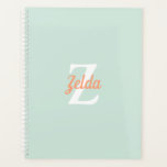 Monogramme Retro personnalisé Mint Green Orange 20<br><div class="desc">Ce design personnalisé présente un nom de script rétro orange de monogramme blanc initial et de cantaloupe sur un arrière - plan vert de mer.</div>