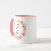 Monogramme rose mou (E) Fleur Flower Wreath Mug (Devant gauche)