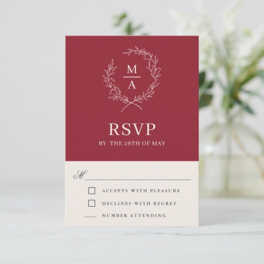 Monogramme simple rustique rouge élégant RSVP (Debout devant)