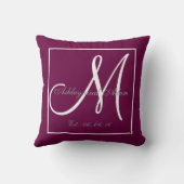 Monogramme violet de vin Mariage Keepsaké Coussin (Verso)