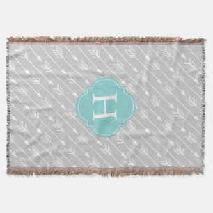 Monogrammed Arrows Pattern Deken
