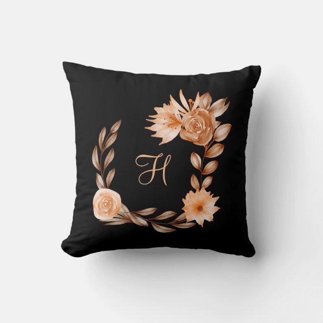 Monogrammed Black Brown and Peach Floral Kussen (Voorkant)