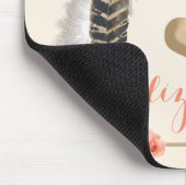 Monogrammed Coral and Gold Dreamweaver and Arrow Muismat (Hoek)