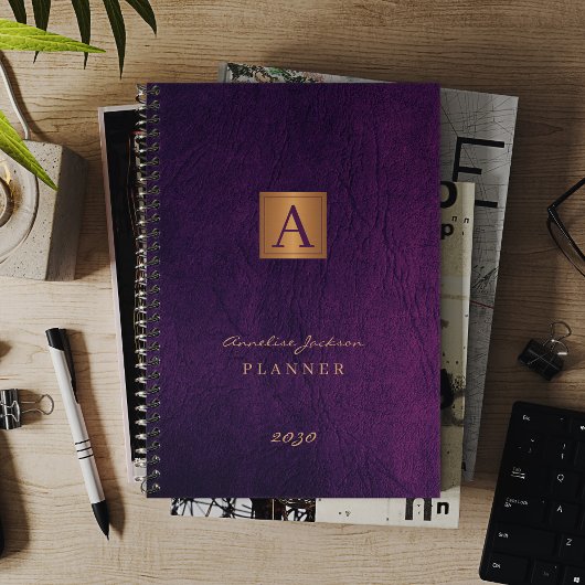 Monogrammed elegante paarse gouden moderne 2025 planner