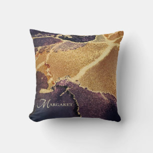 Monogrammed Gold Tan Paars artistiek Sierkussen
