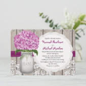 Monogrammed Mason Jar Plum Hydrangea Wedding Kaart (Staand voorkant)