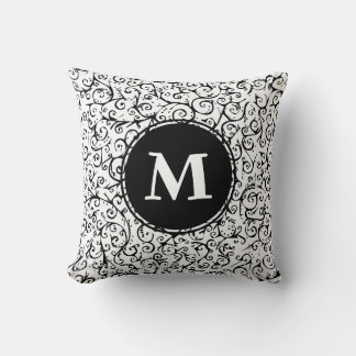 Monogrammed Mayhem Kussen