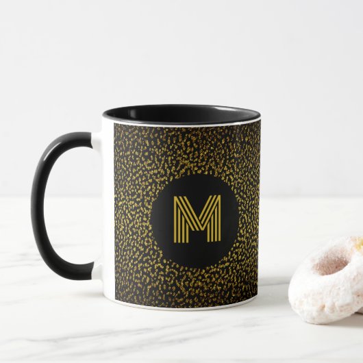 Monogrammed moderne gouden stippen zwart mok (Met donut)