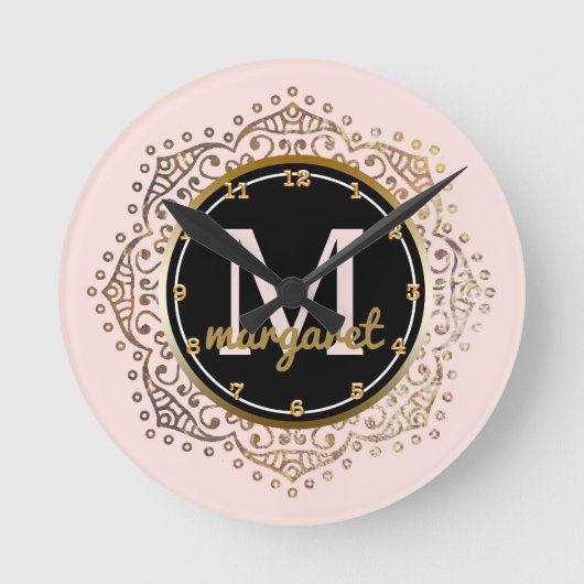 Monogrammed-naam | Boho Mandala Blush Pink Gold Ronde Klok (Voorkant)