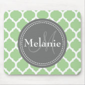 Monogrammed Sage Green & Grey Quatrefoil Muismat (Voorkant)