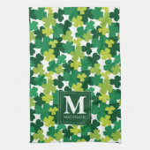 Monogrammed St. Patrick's Day Shamrocks Theedoek (Verticaal)