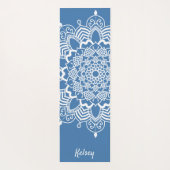 Monogrammed White & Blue Mandala Pattern Yoga Mat (Achterkant)