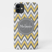 Monogrammed Yellow & Gray Chevron Pattern Case-Mate iPhone Case (Achterkant)