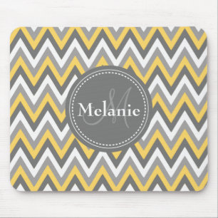 Monogrammed Yellow & Gray Chevron Pattern Muismat