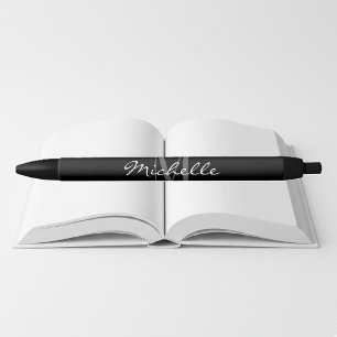 Monogrampennen met witte en zwarte naam inkt pen