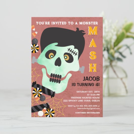 Monster Mash Halloween Invitation d'anniversaire (Debout devant)
