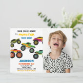 Monster Truck Verjaardag Uitnodigingen Kleuren Een (Staand voorkant)