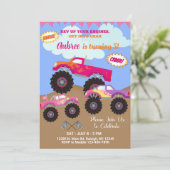 Monster trucks rose fille invitation anniversaire  (Debout devant)