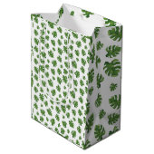 Monstera Leaf Gift Bag Medium Cadeauzakje (Achterkant Gekanteld)