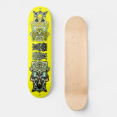 Monsters Totem Skateboard (Voorkant)