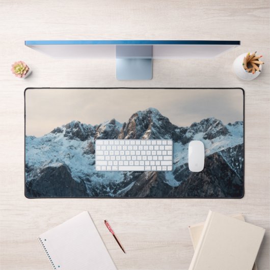 Montagnes et brouillard (Bureau 1)